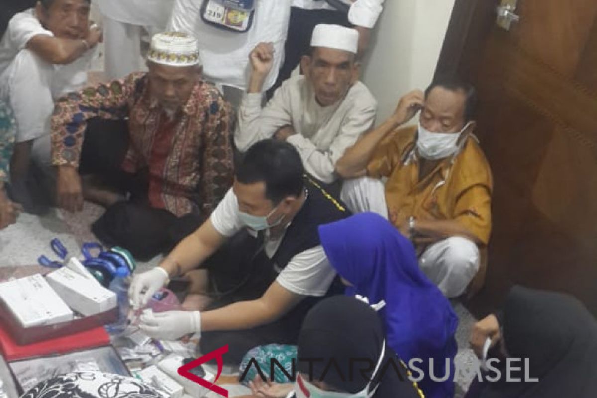 Jelang wukuf, CJH asal Palembang periksa kesehatan