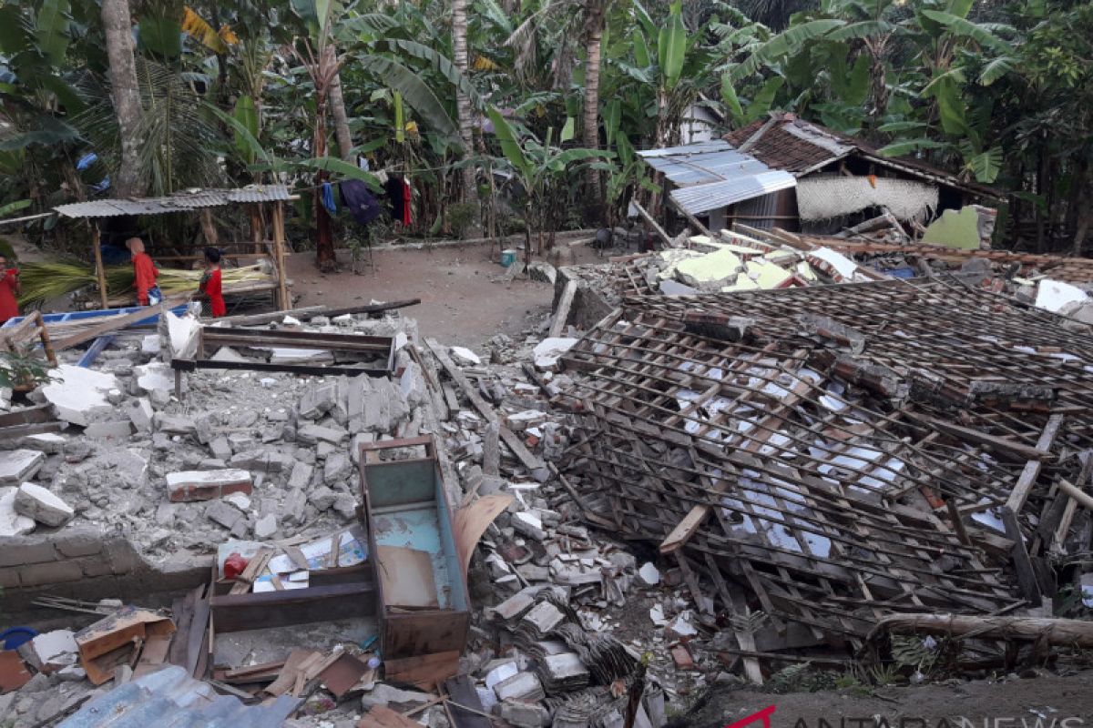 Rumah transisi bakal dibangun untuk korban gempa Lombok
