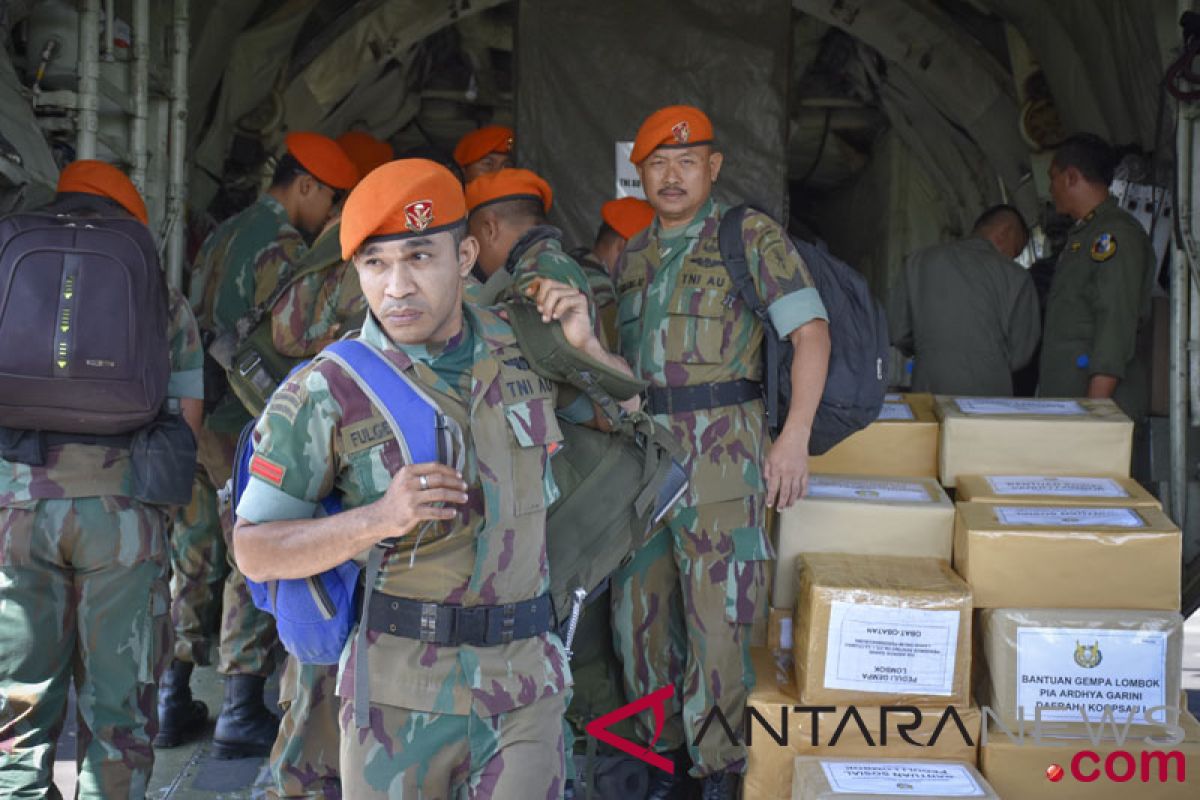 76 Paskhas TNI-AU diberangkatkan ke Lombok