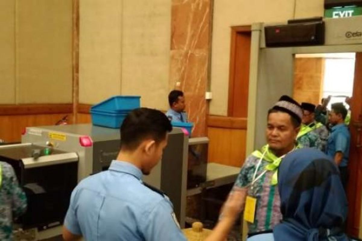 388 Calon Jamaah Haji Pelalawan Diberangkatkan Pakai Garuda dan Citilink ke Embarkasi Batam