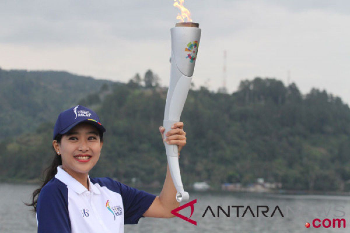 Asian Games - fighter jets welcome arrival of torch in Riau