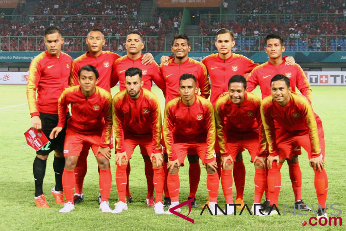 Asian Games (soccer) - Indonesia beats Hong Kong 3-1