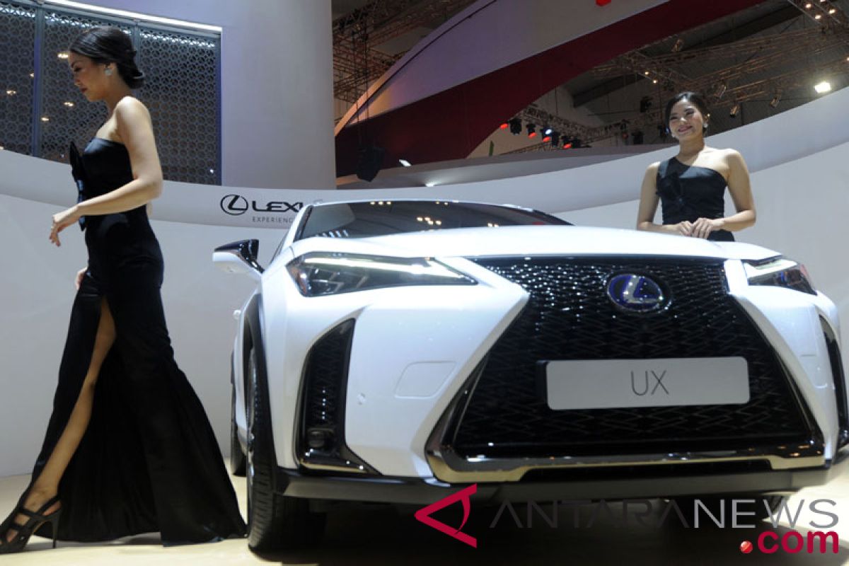 Pertama di Asia, The Newest Lexus UX dihadirkan di GIIAS