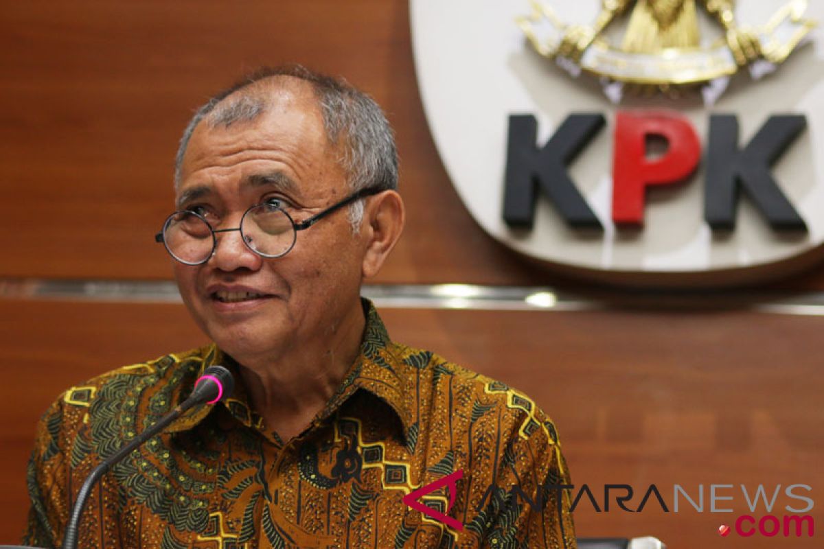 KPK belum umumkan status Idrus Marham