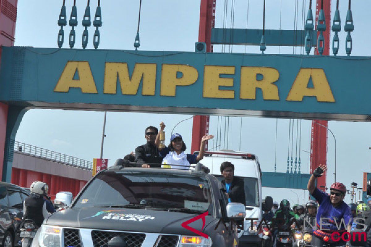 Jembatan Ampera ditutup saat malam tahun baru