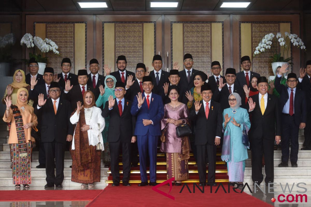 Mantan Presiden dan mantan Wapres hadiri sidang bersama