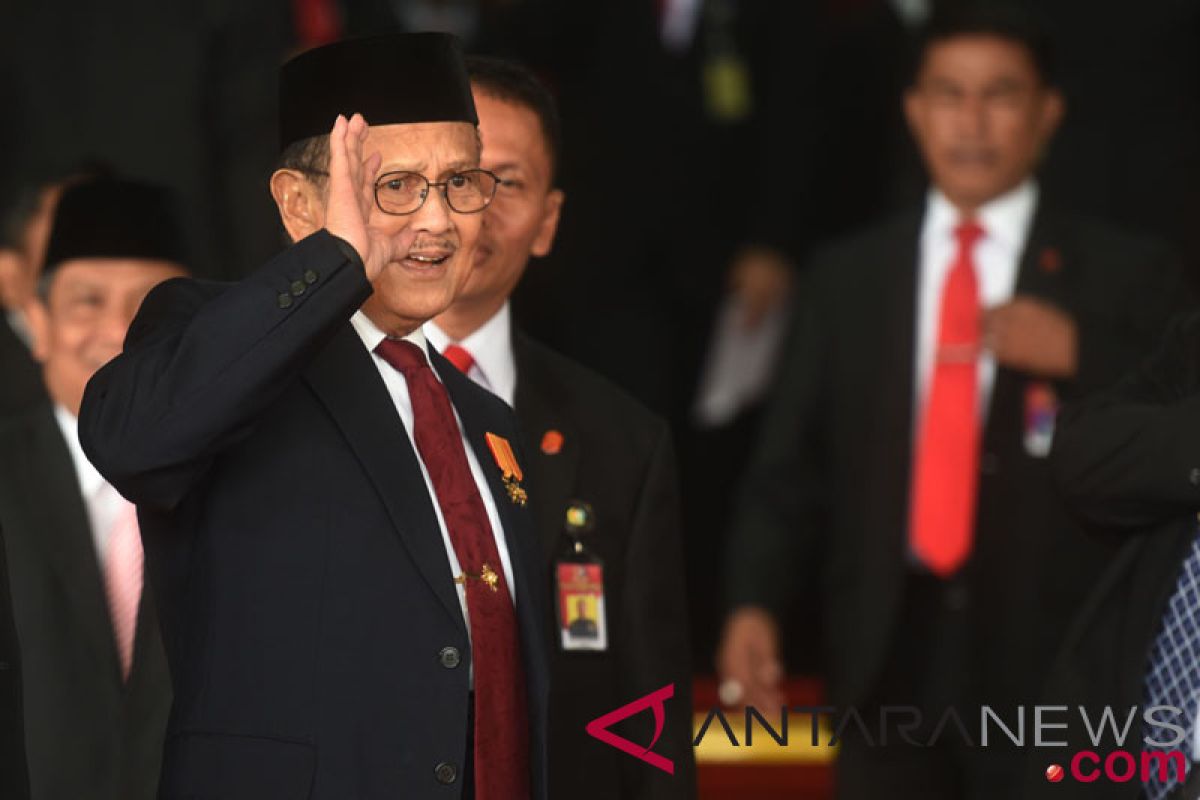 Habibie ingin BPPT masuk dalam kabinet