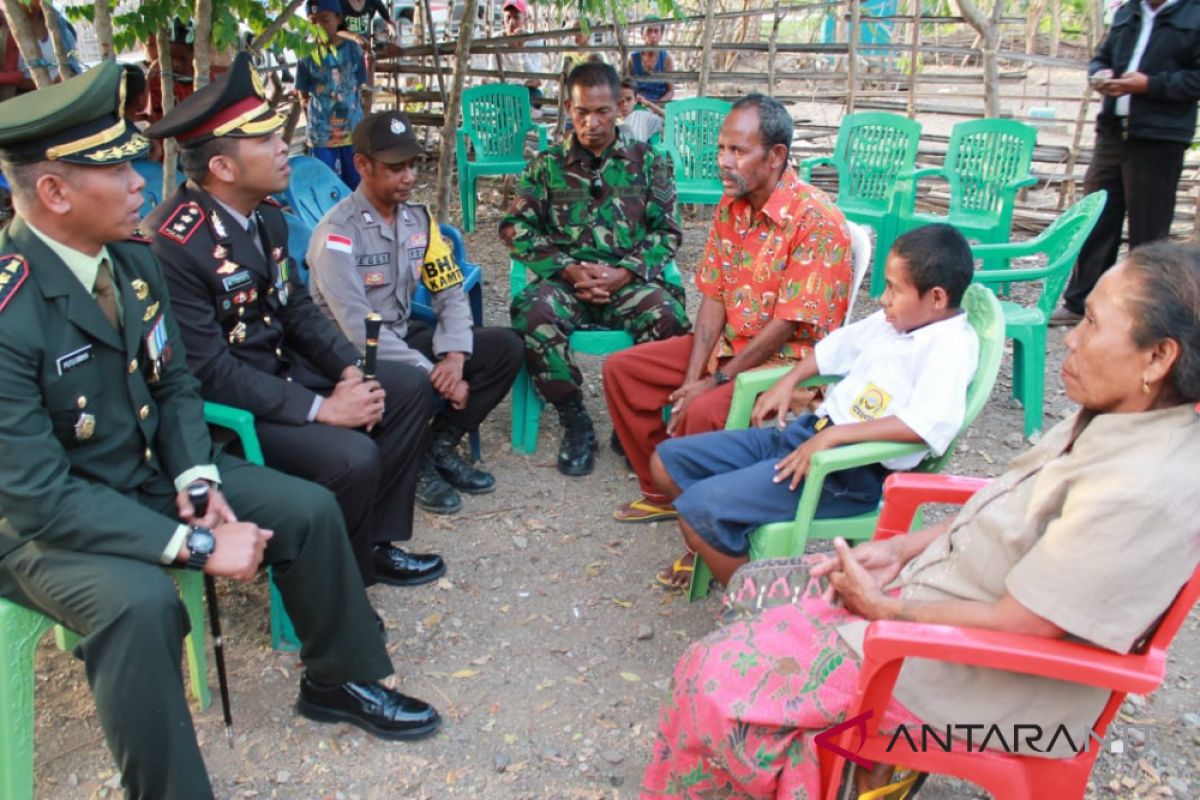 Menpora undang bocah pemanjat tiang bendera ke Jakarta