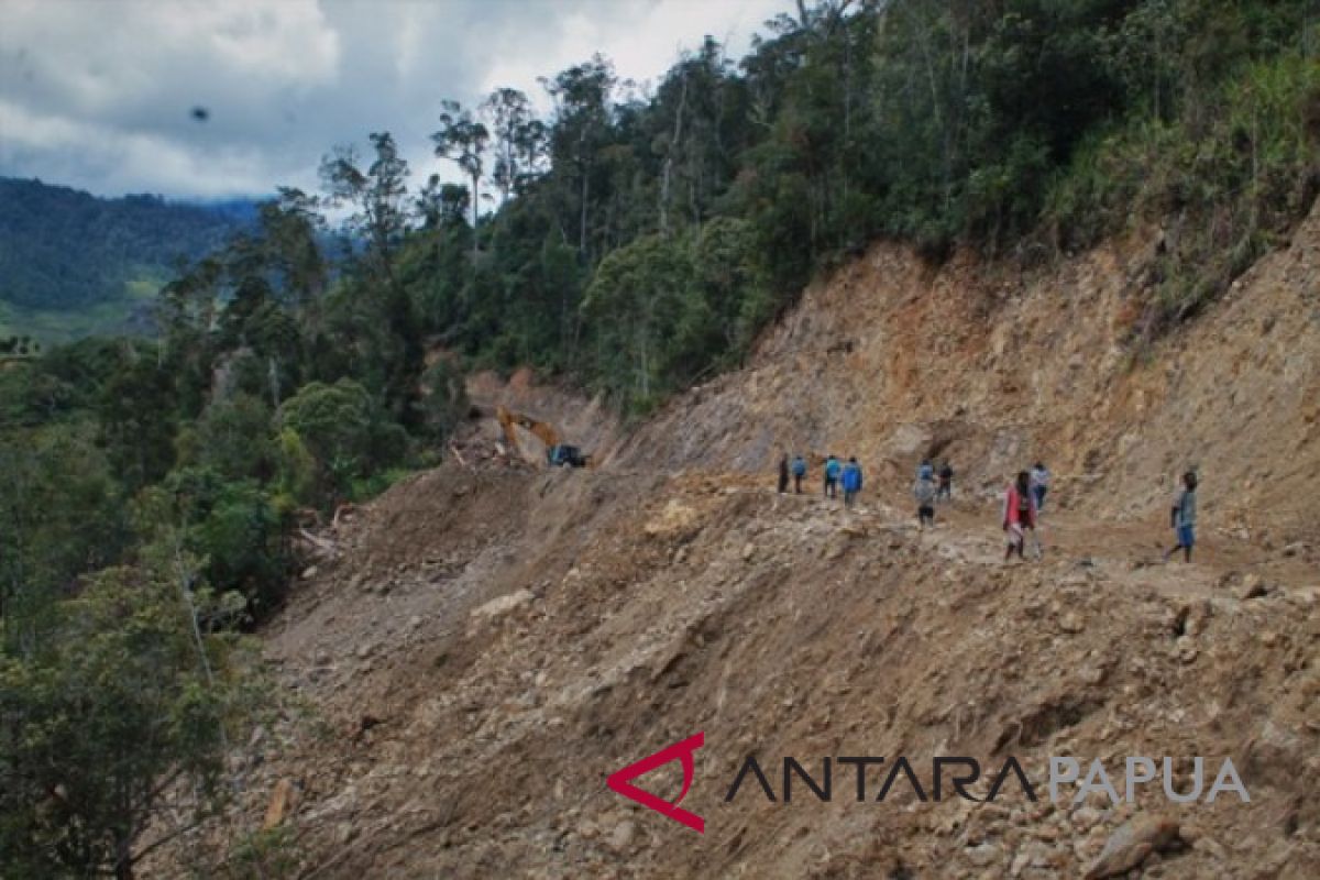 Pemkab Jayawijaya pastikan distrik terisolasi miliki jalan