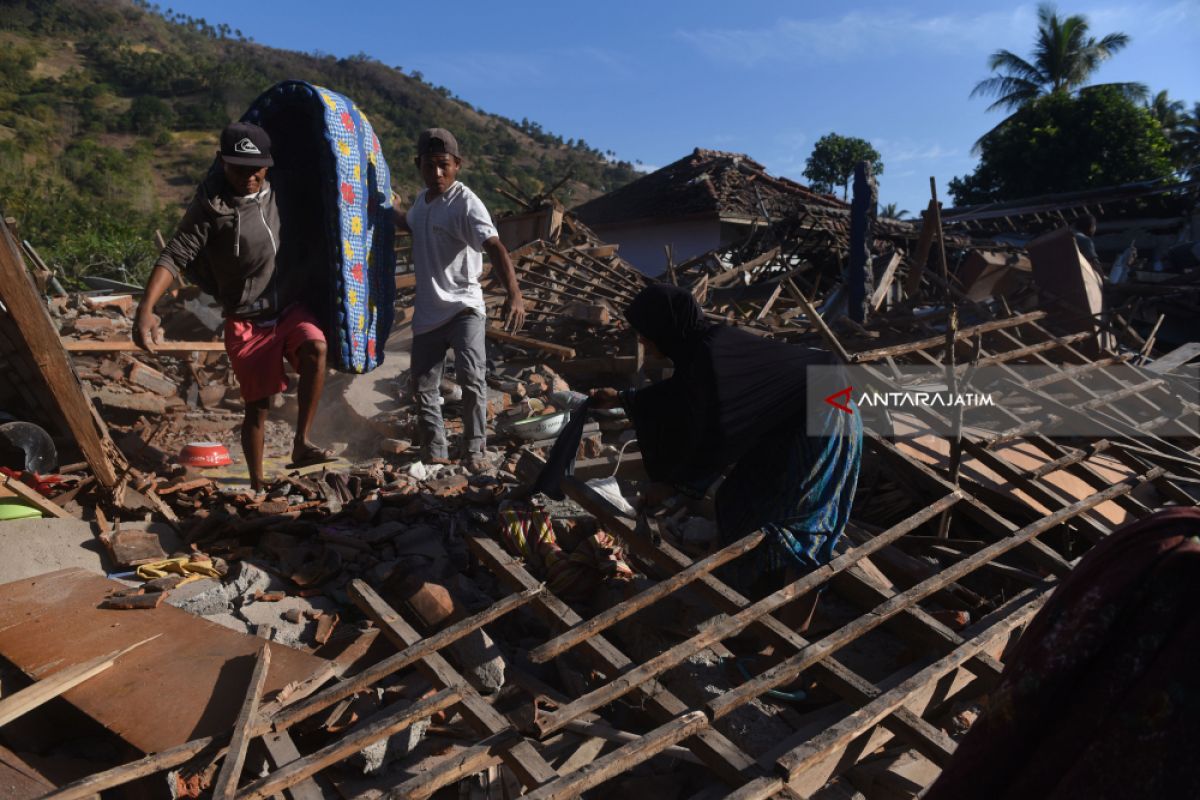 Mahasiswa dan Pelajar Galang untuk Korban Gempa Lombok