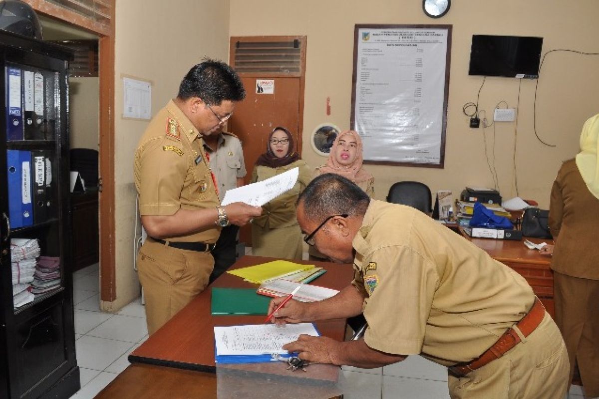 Sekdaprov Sulteng sidak Kantor BPBD