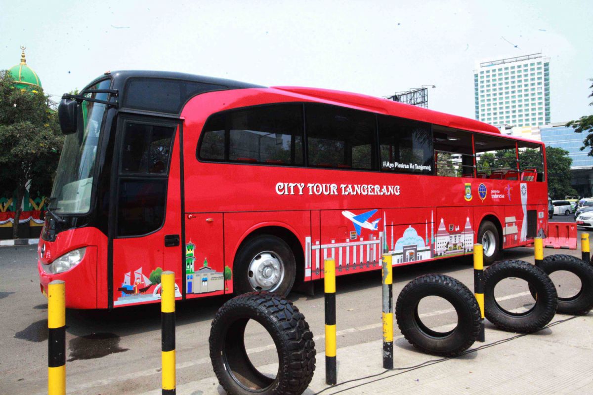 Pemkot Tangerang Luncurkan Bus Wisata Keliling Kota