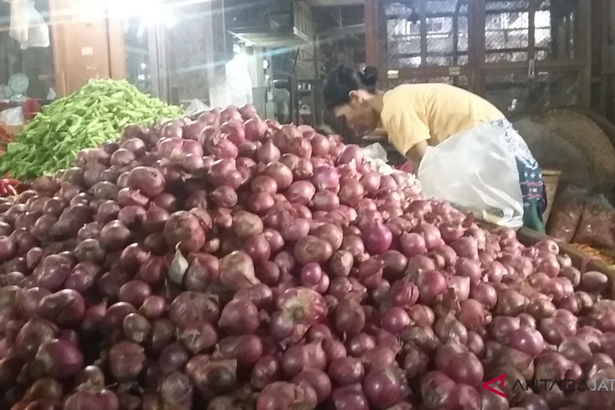 Jelang Idul Adha, harga bahan makanan stabil