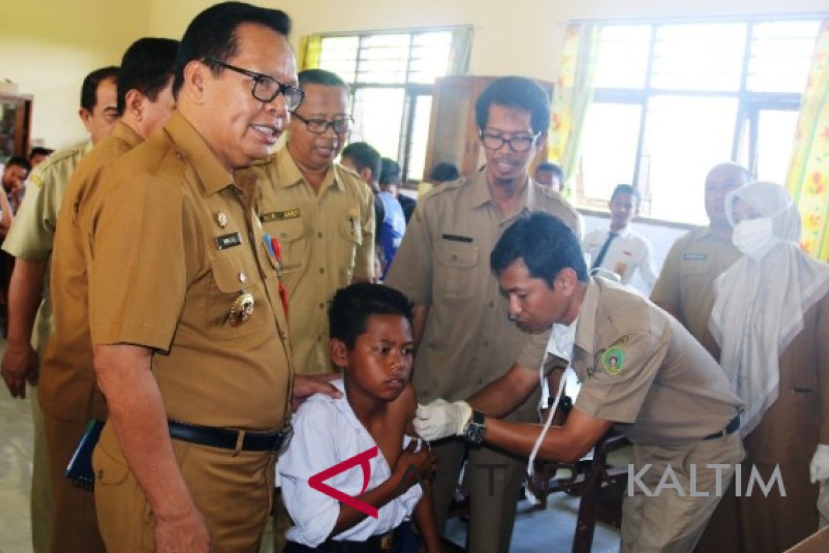 Pejabat Bupati Penajam minta vaksinasi campak-Rubella dilanjutkan