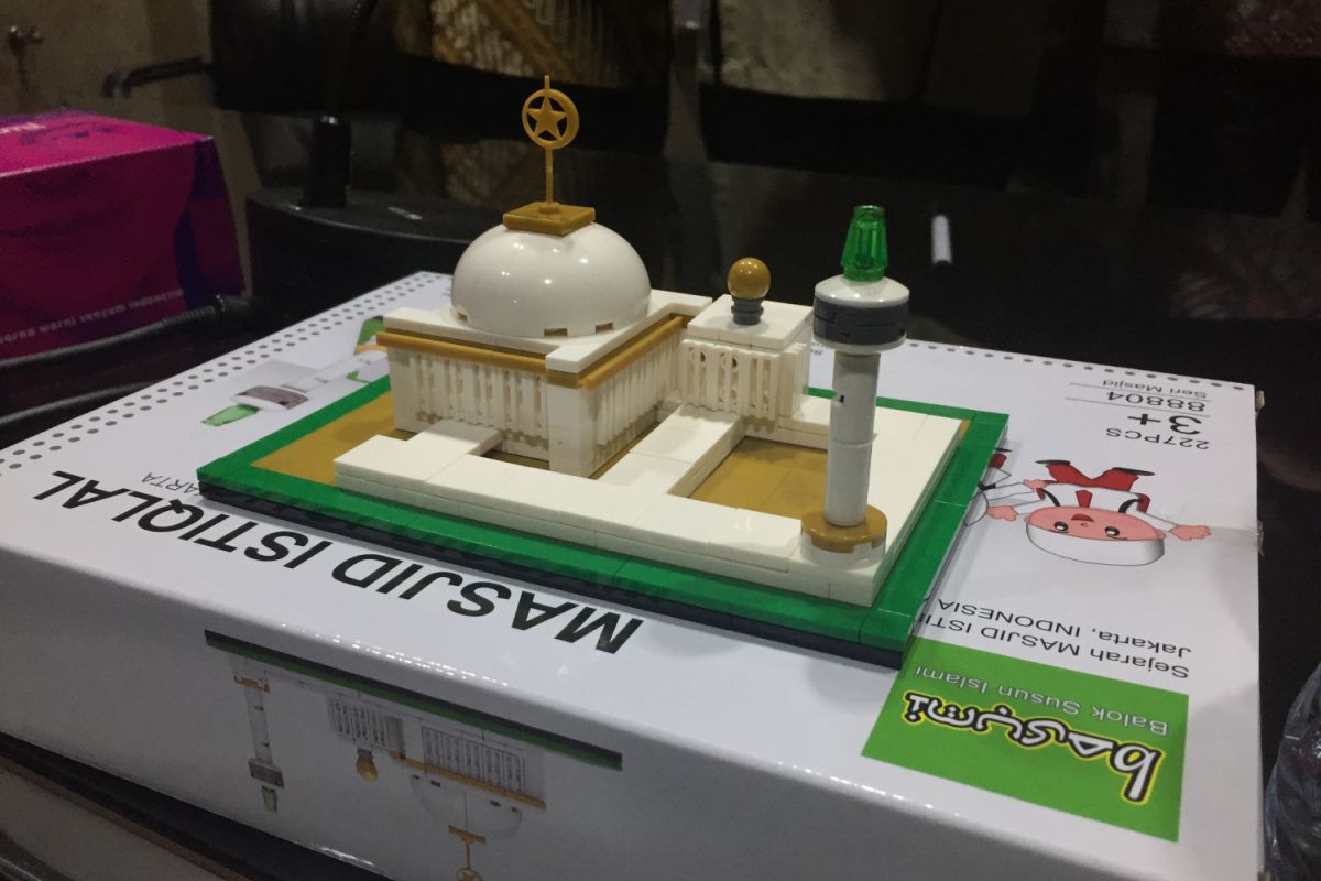 P3IMI keluarkan mainan balok susun berbentuk Masjid Istiqlal