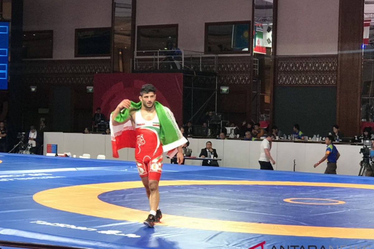 Iran raih emas gulat 97 kg putra