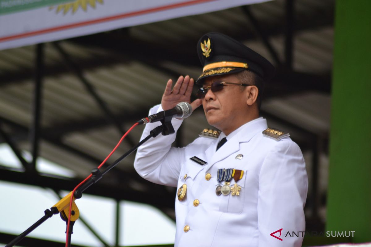 Pj Walikota Padangsidimpuan irup HUT RI ke 73