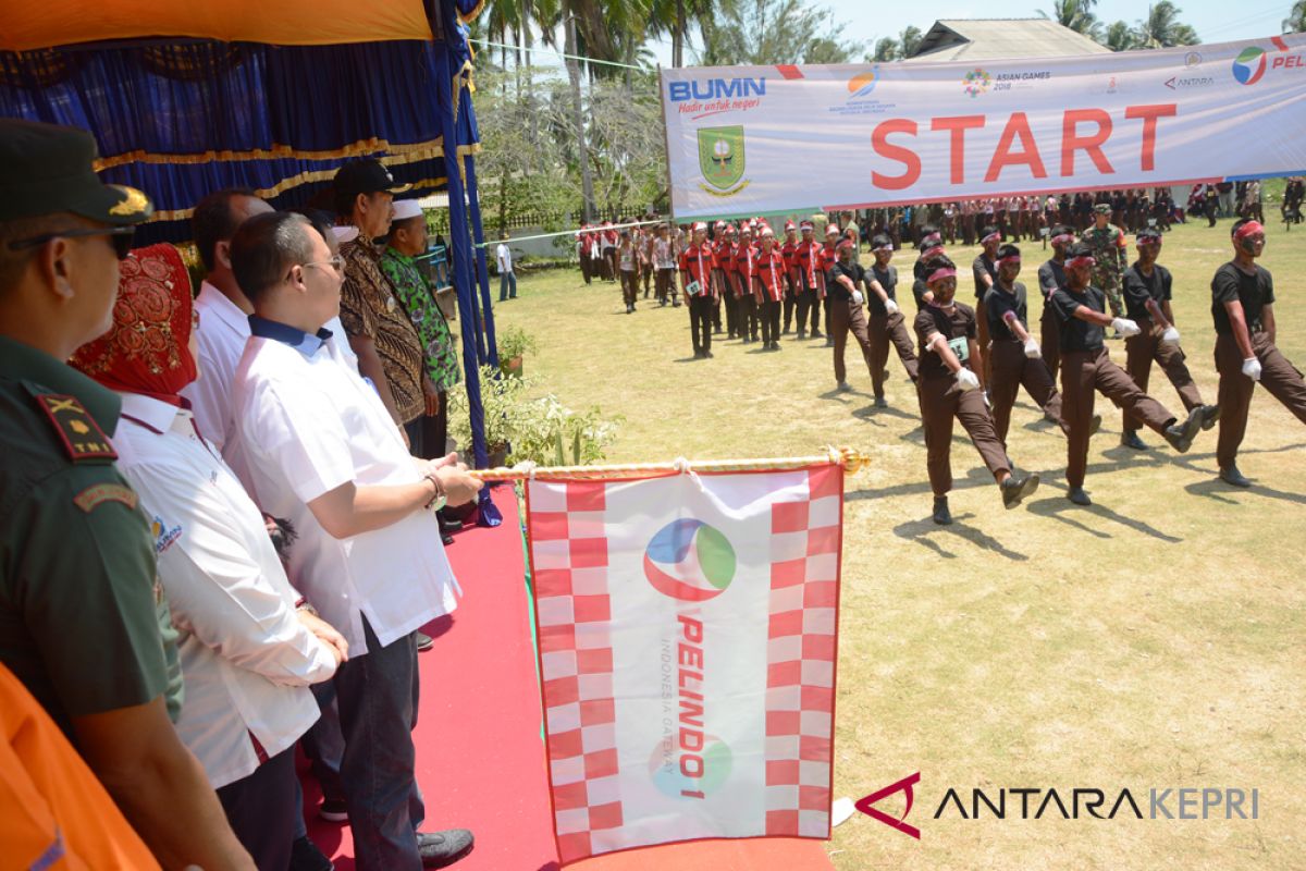 BUMN Hadir - Gerak jalan perjuangan disambut hangat masyarakat Natuna