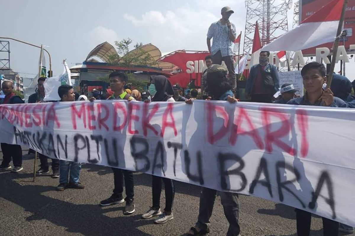 Merdekakan Indonesia dari PLTU batu bara