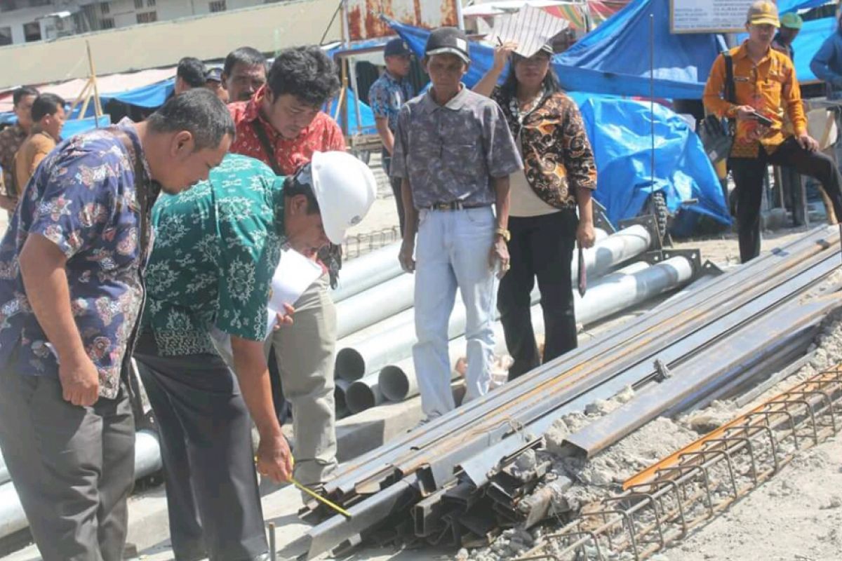 Wabup Samosir tinjau pengerjaan proyek