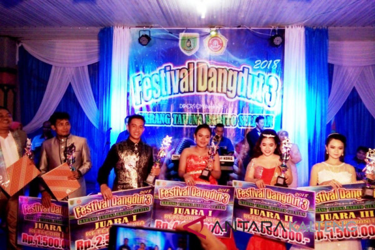 Festival dangdut sarana penyaluran bakat, kata Bupati Barsel