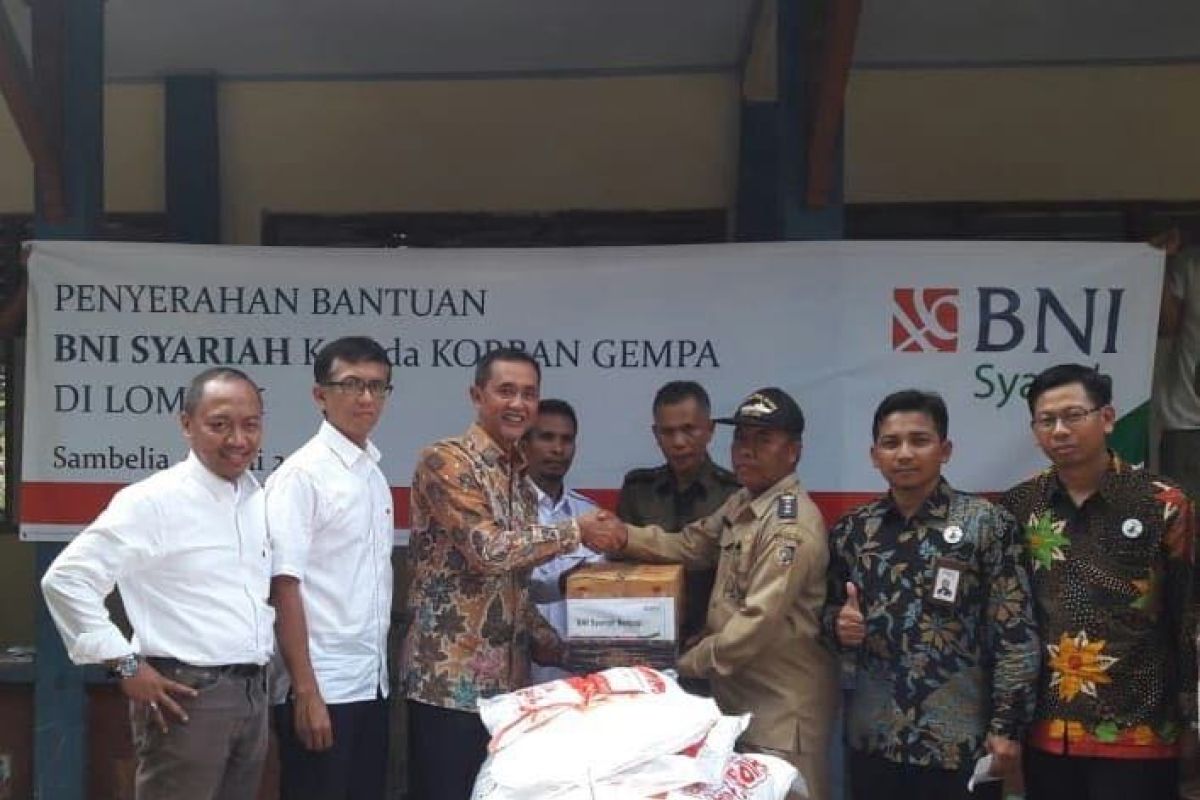 BNI Syariah bahagiakan korban gempa Lombok