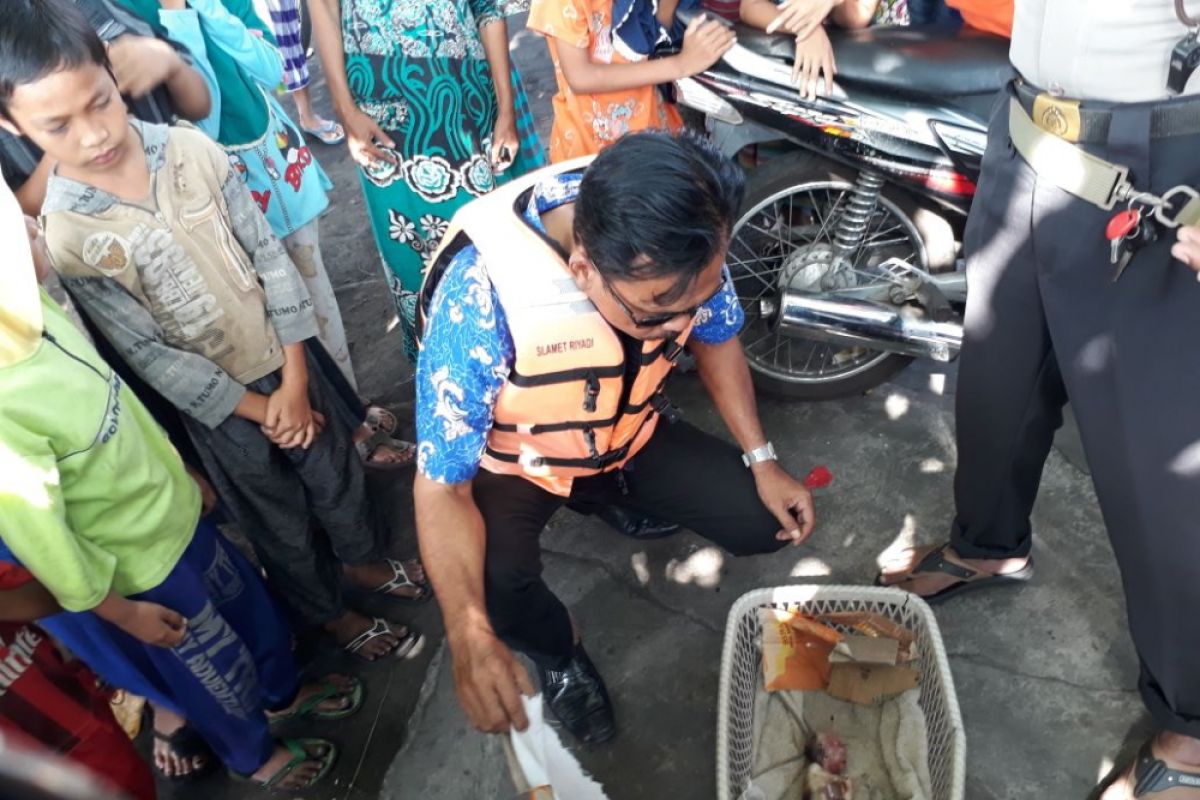 Satpolairud tangani kasus penemuan orok di Sungai Perigi Kecil