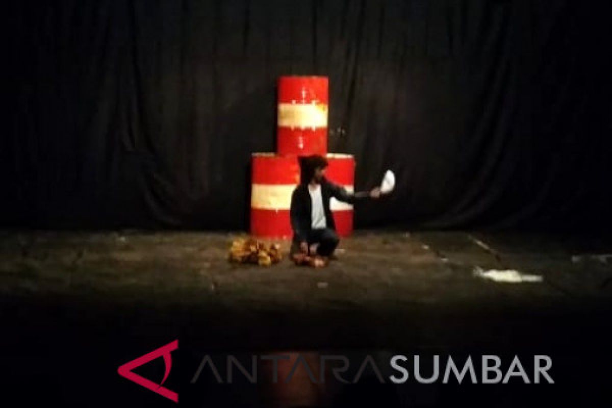 Pertemuan teater mahasiswa Indonesia angkat tema matrilinial