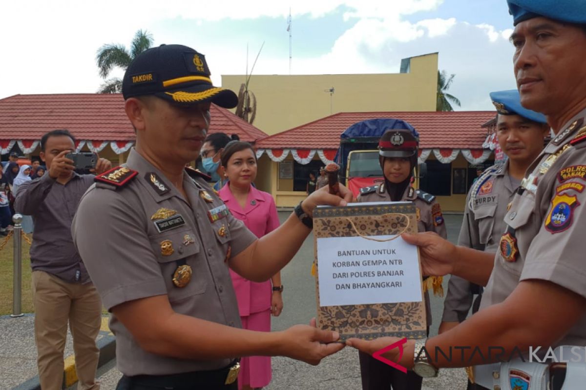 Polres Banjar bantu korban gempa Lombok