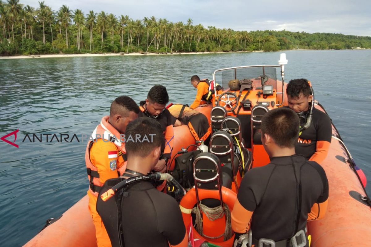 Penyelam asal Batam hilang di Pulau Mansinam
