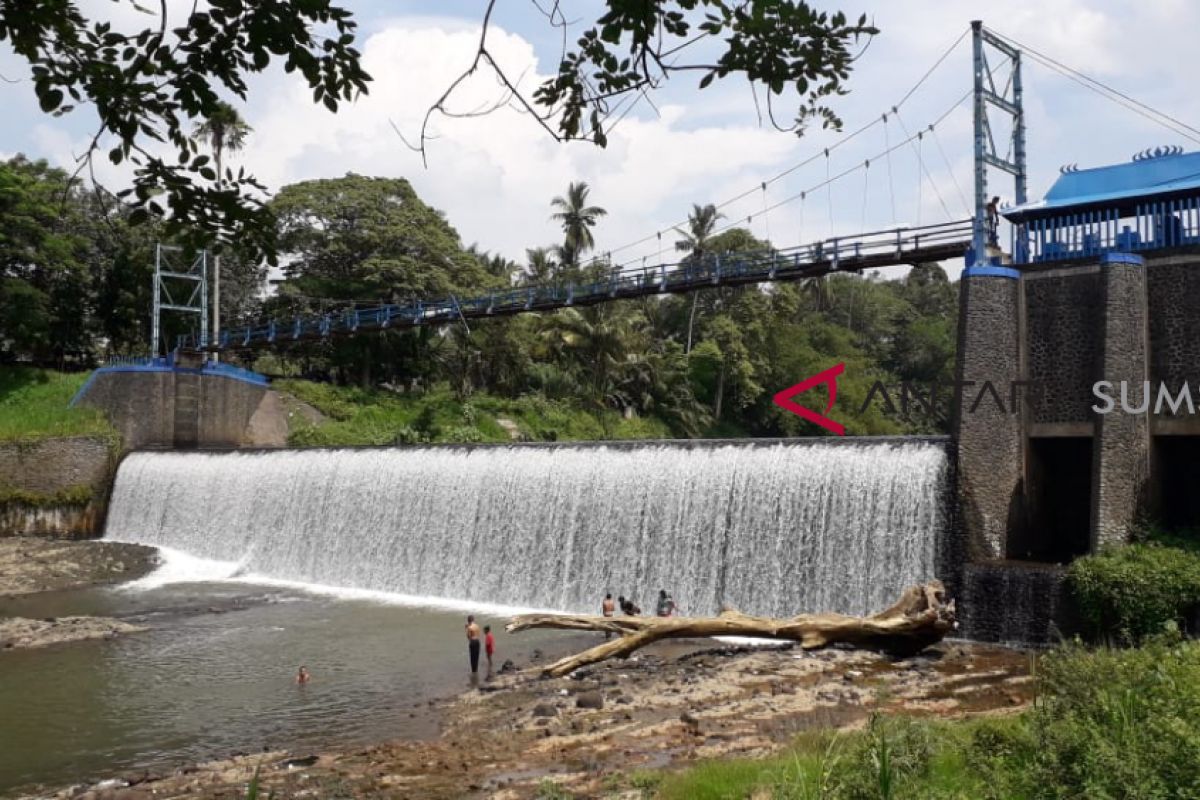 Akhir pekan, Watervang sepi pengunjung