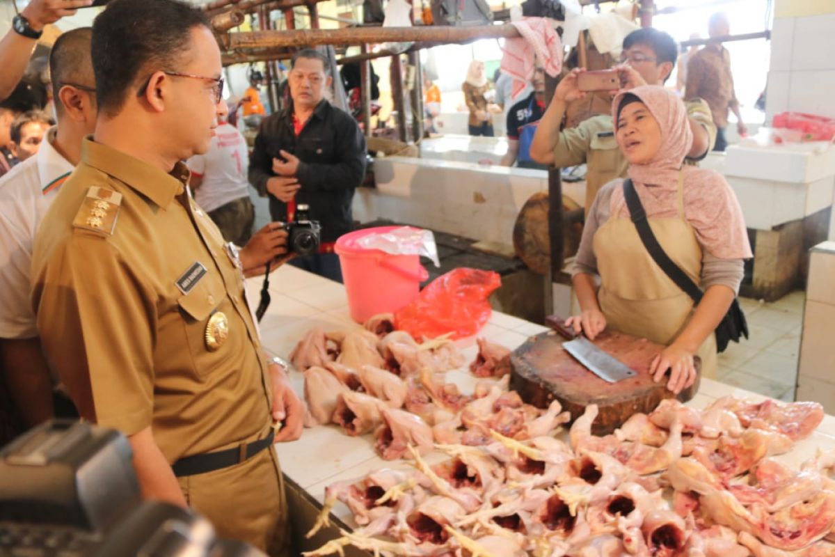 Anies resmikan revitalisasi Pasar Kramat Jati