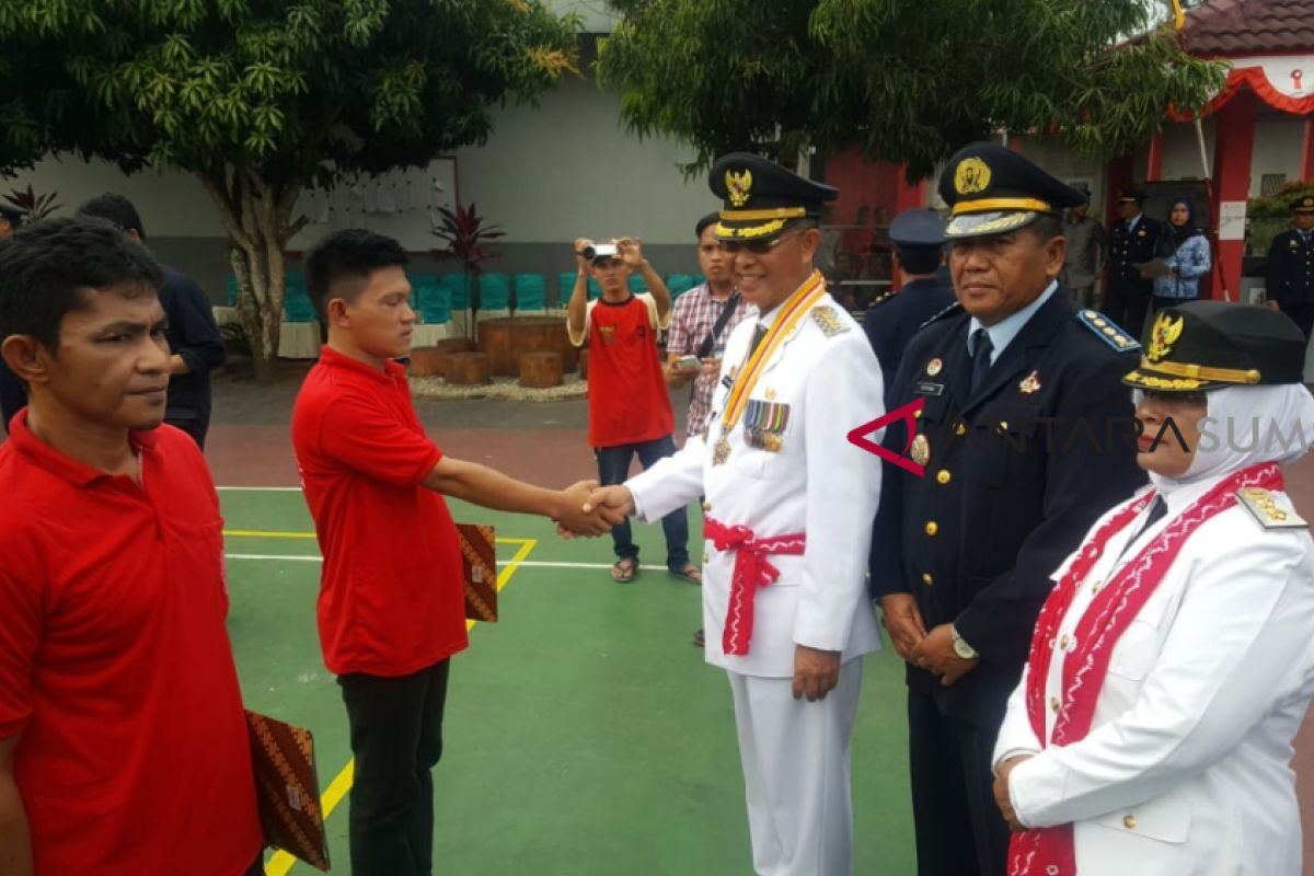 280 Napi narkotika terima remisi kemerdekaan