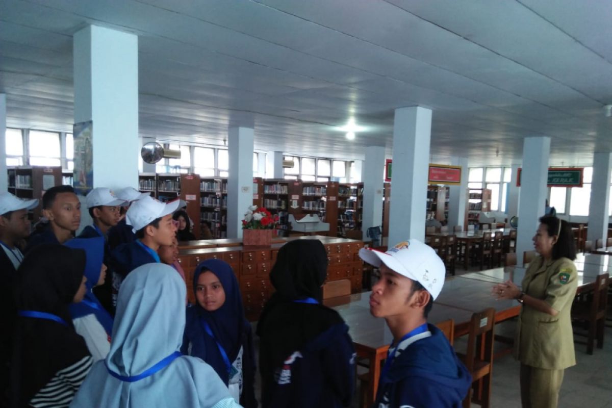 Komisi X DPR dorong bangun gedung perpustakaan di Ambon