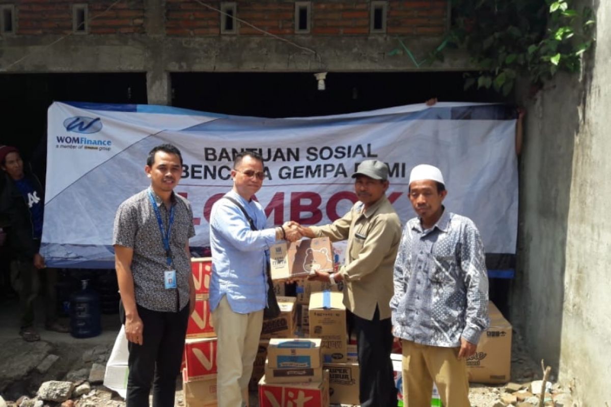 WOM Finance salurkan bantuan korban gempa Lombok