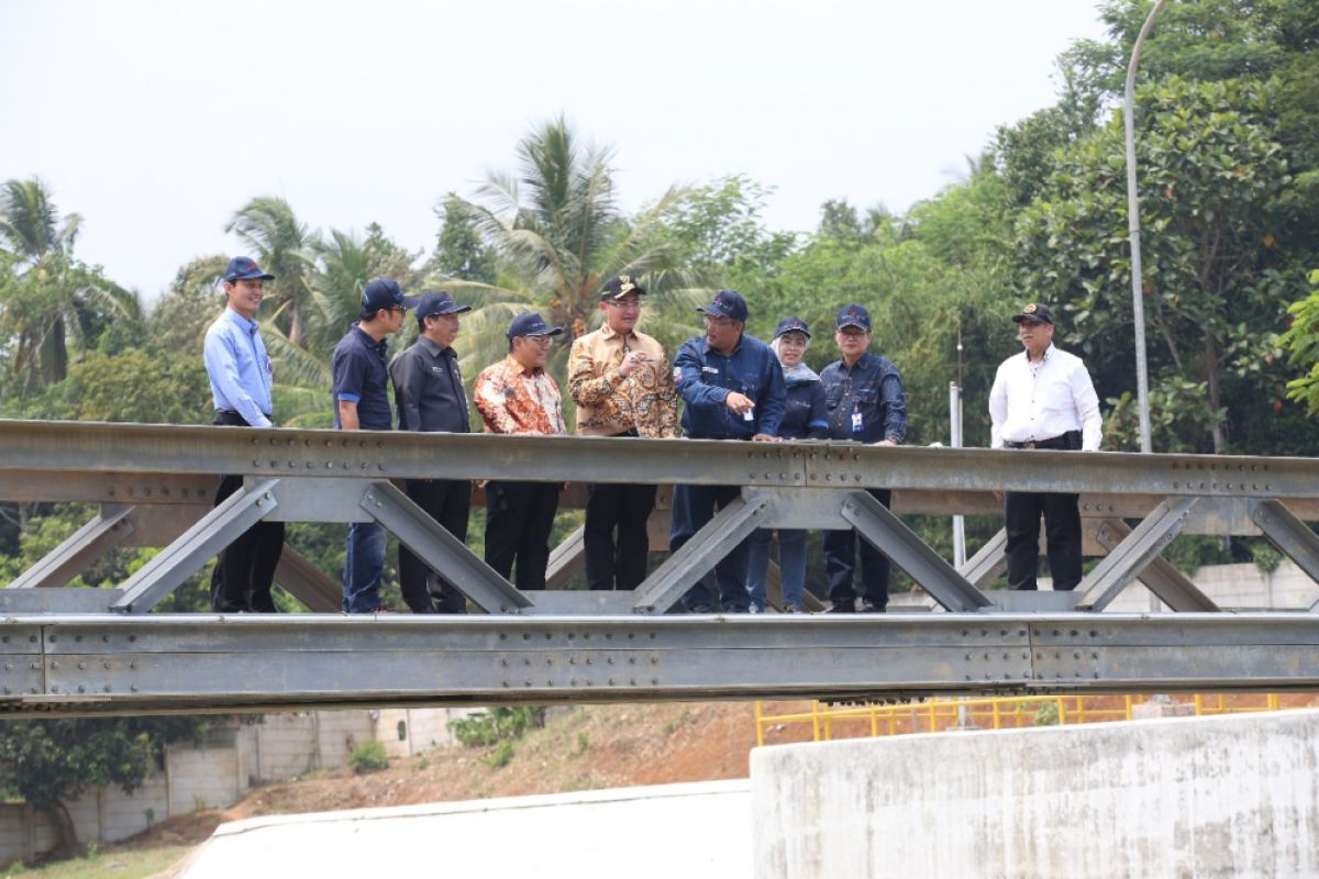 KS Melalui Anak Usaha Bangun  Bendung Cipasauran