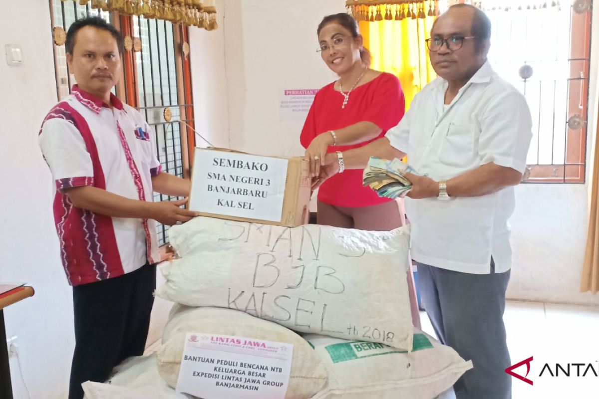 PT Lintas Jawa kirim 1.000 potong pakaian untuk korban gempa