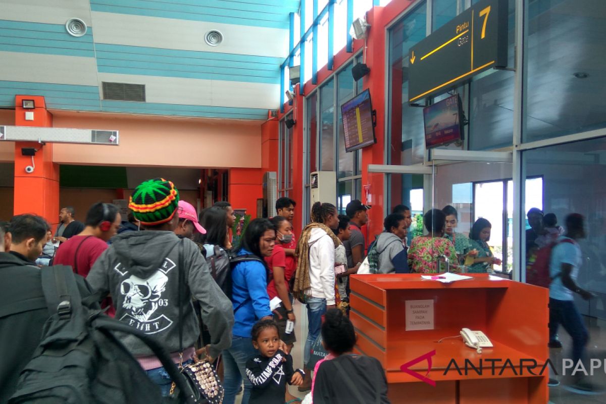 Penumpang keluhkan pungli di Bandara Sentani