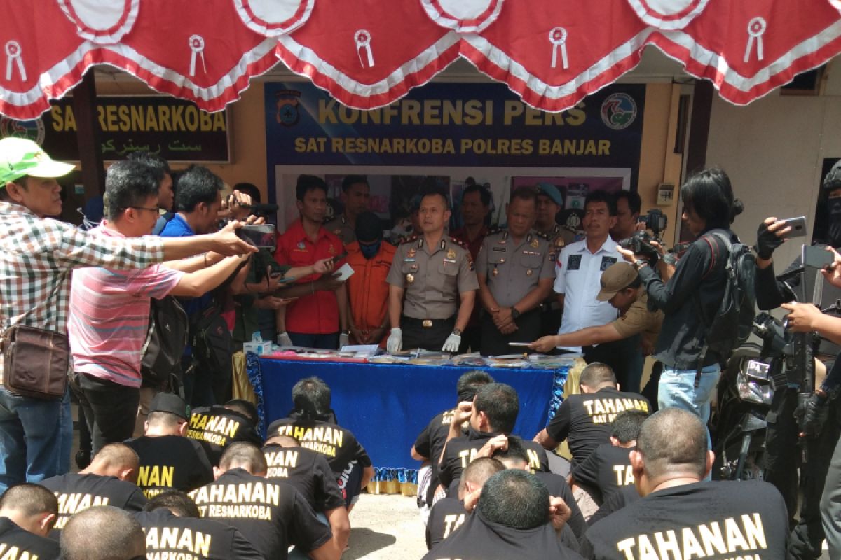 Operasi Antik tangkap 42 pengedar dan pemakai Narkoba