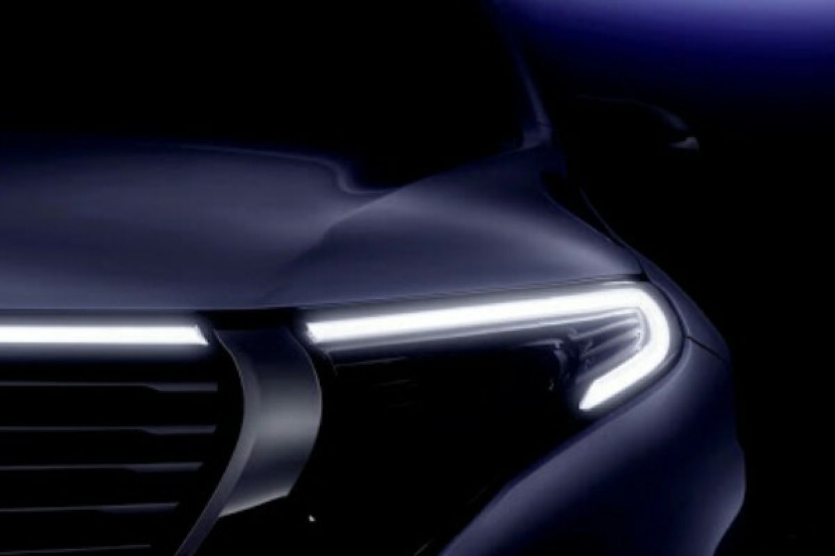 Mercedez-Benz EQC keluarkan teasernya minggu depan