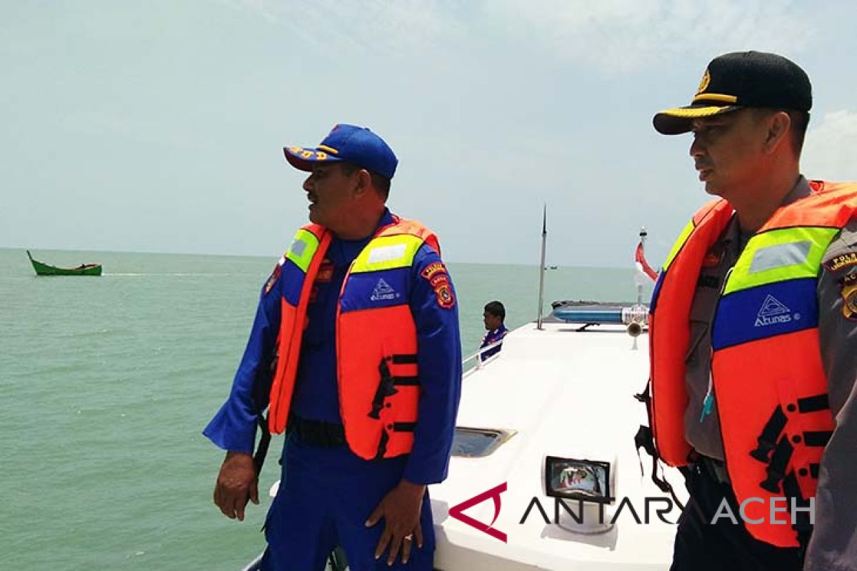 Polres Lhokseumawe lakukan patroli pantai