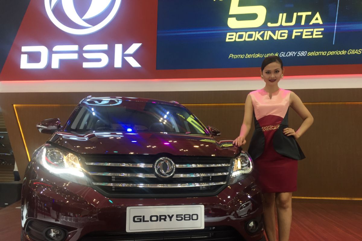 SUV Glory 580 jadi andalan DFSK jualan di GIIAS Makasar