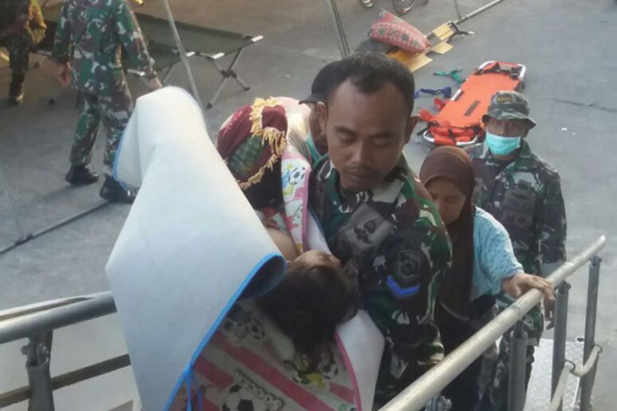 97 korban gempa Lombok dirawat di KRI SHS-990