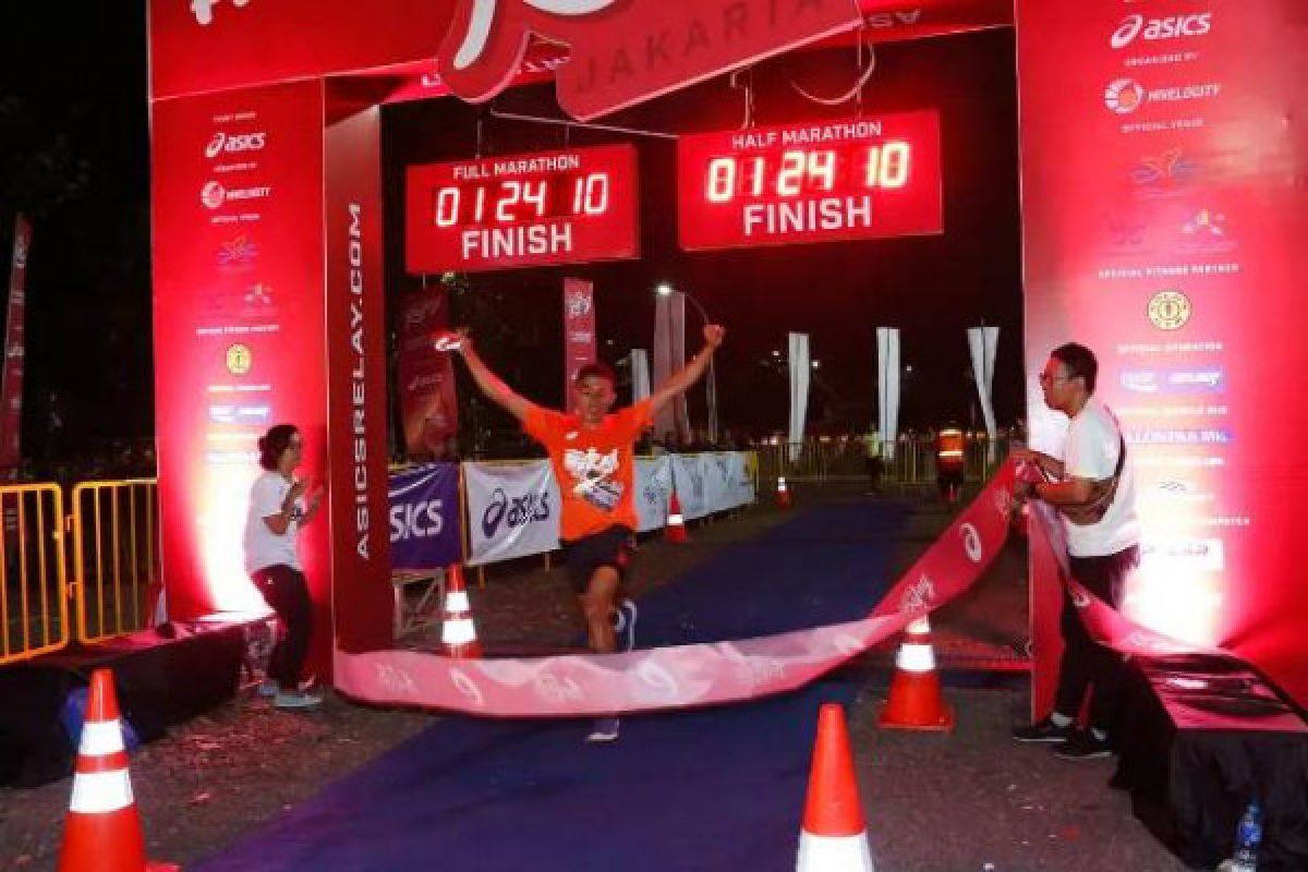 Lourencia Lioe peserta tertua kejuaraan marathon beregu Indonesia