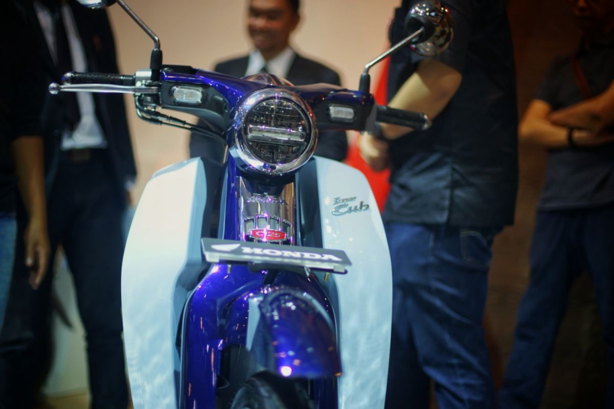 Ini dia motor bebek termahal di Indonesia