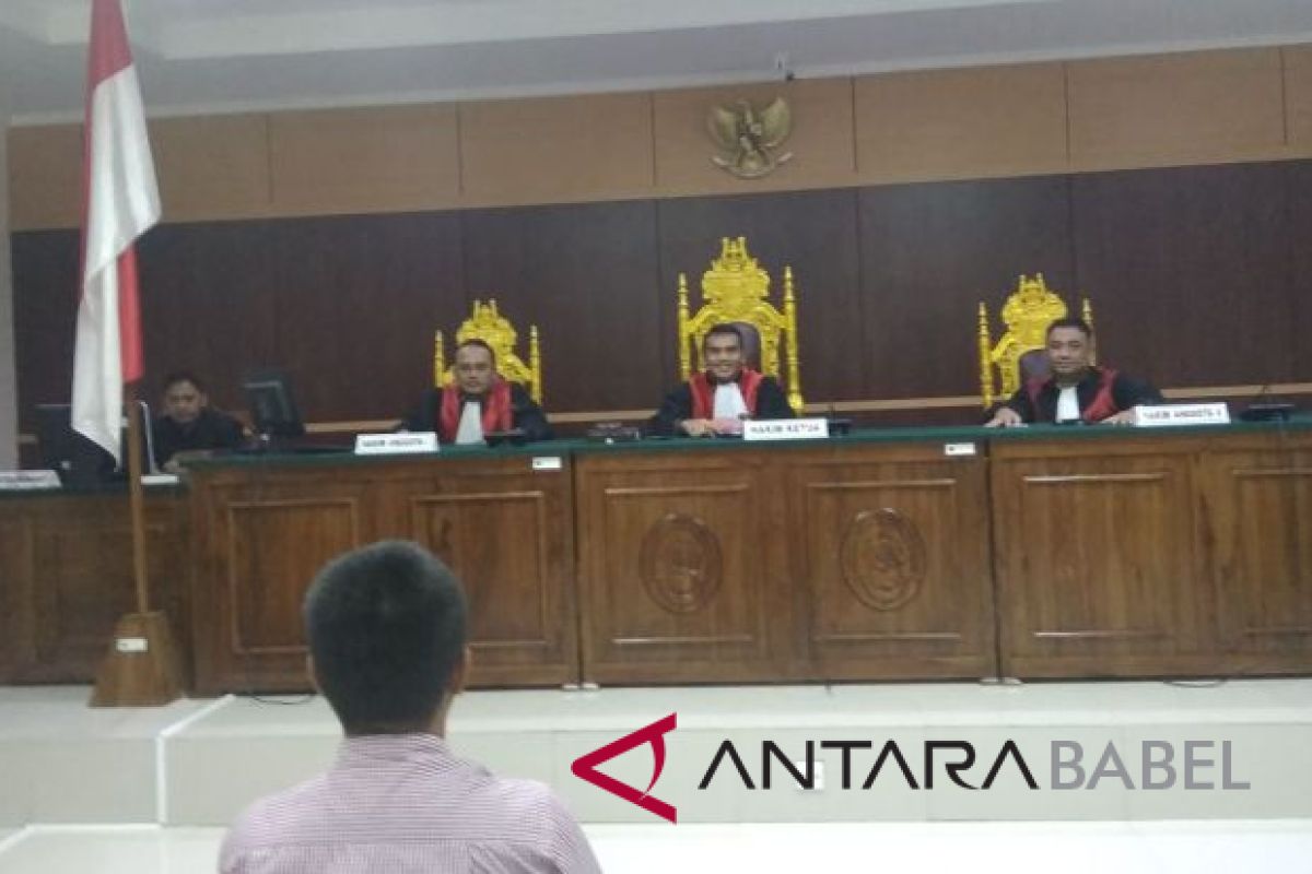 Pemilik timah ilegal jalani sidang perdana di PN Sungailiat