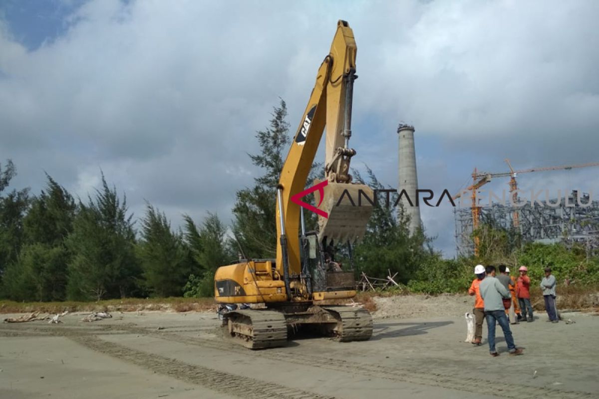 Petani Bengkulu hadang pembangunan pipa PLTU