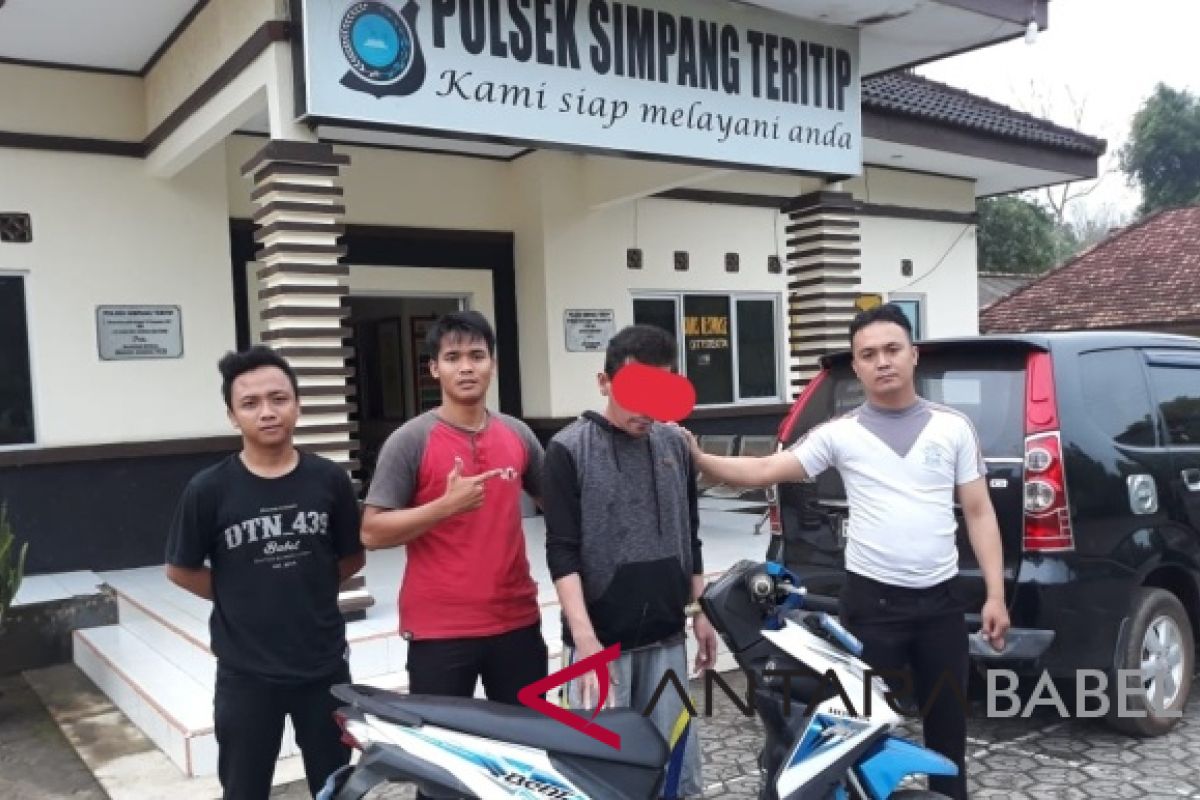 Polisi Bangka Barat tangkap lima pejudi