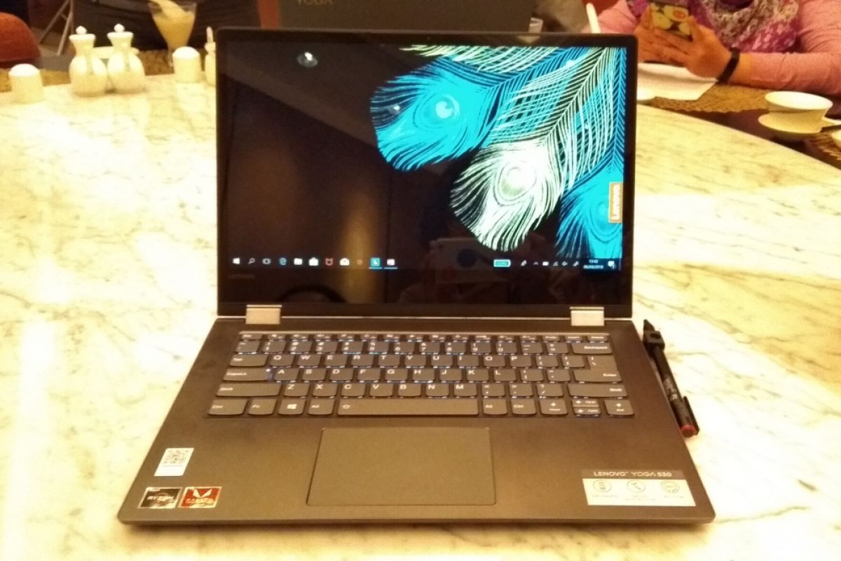 Lenovo boyong laptop Yoga 530 ke Indonesia