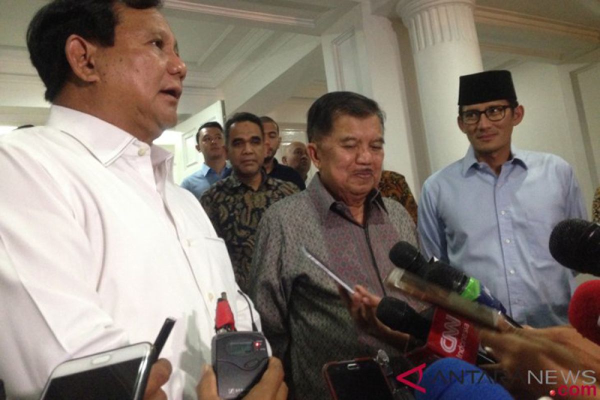 Jusuf Kalla menanggapi kabar terkait kemunduran Prabowo sebagai capres